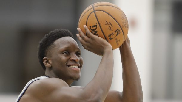 球不仅需要 球不仅需要